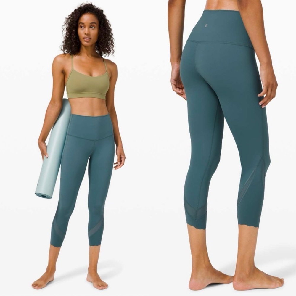 Lululemon Wunder Under Crop Scallop Leggings | Size 6